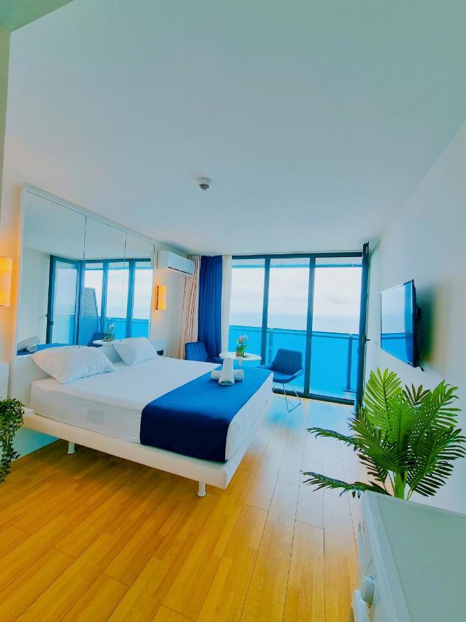 Orbi City Aparthotel Sea View Батуми Экстерьер фото