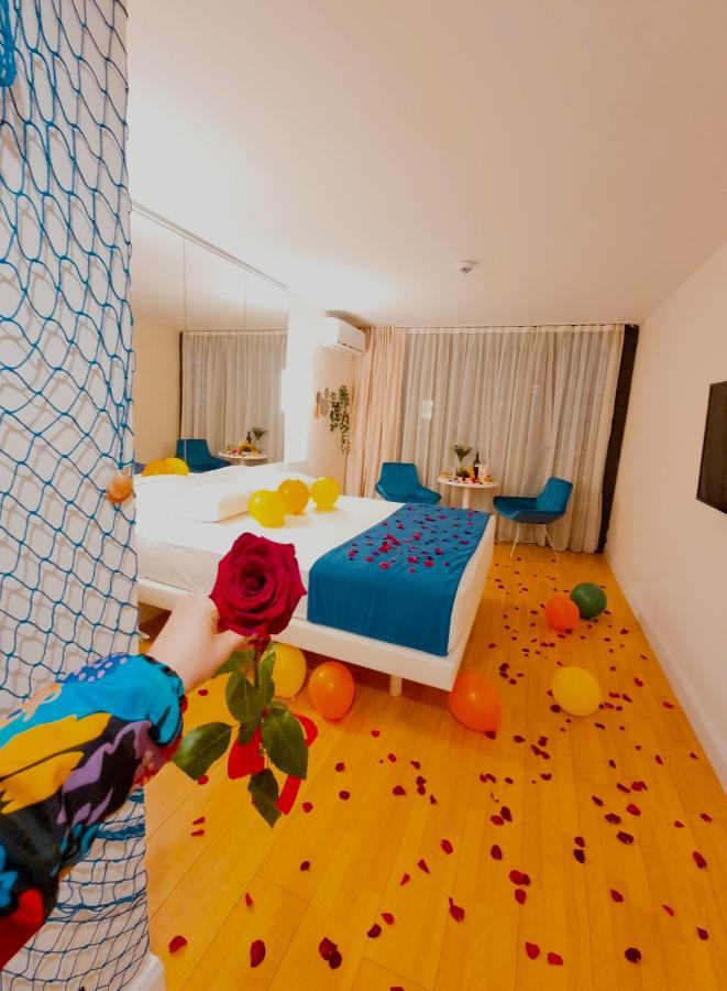 Orbi City Aparthotel Sea View Батуми Экстерьер фото